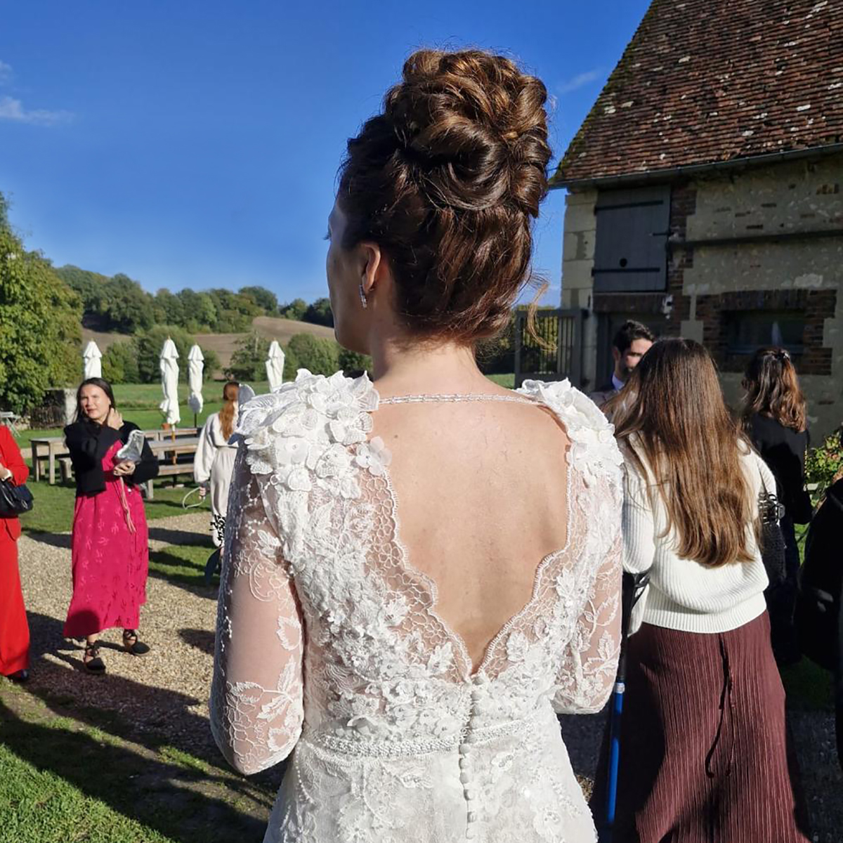Domaine de Ronsard Coiffure de mariée dans le Perche au Domaine de Ronsard
